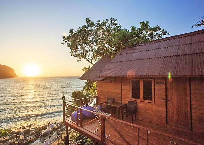 The Cobble Beach Hotel- Phi Phi Island