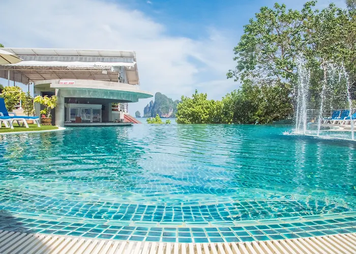 Pp Charlie Beach Resort